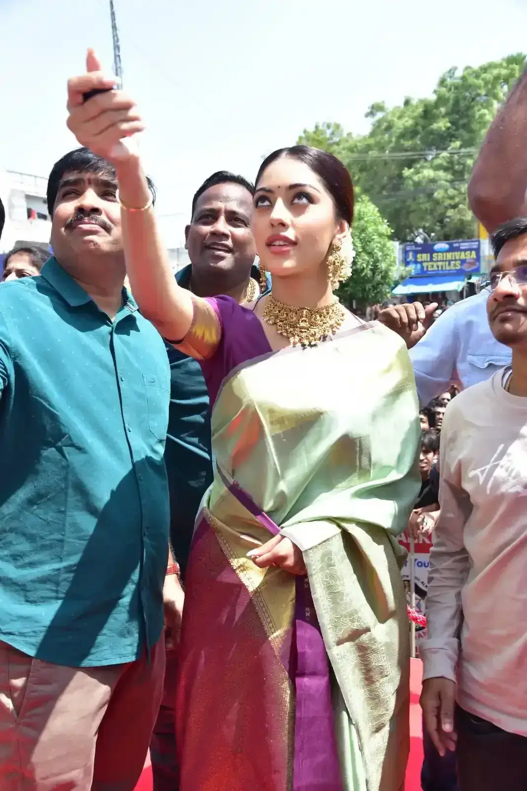 Anu Emmanuel Launches Chandana Brothers Shopping Mall